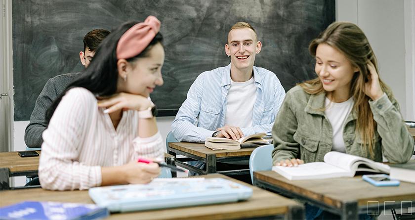 变改通官网降AIGC，变改通论文修改工具，变改通论文降重软件