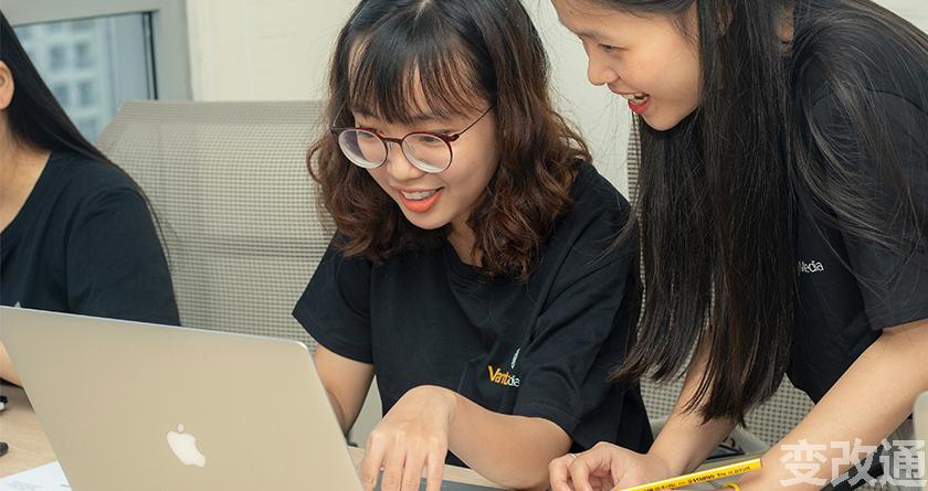 变改通官网降AIGC，变改通论文修改工具，变改通论文降重软件